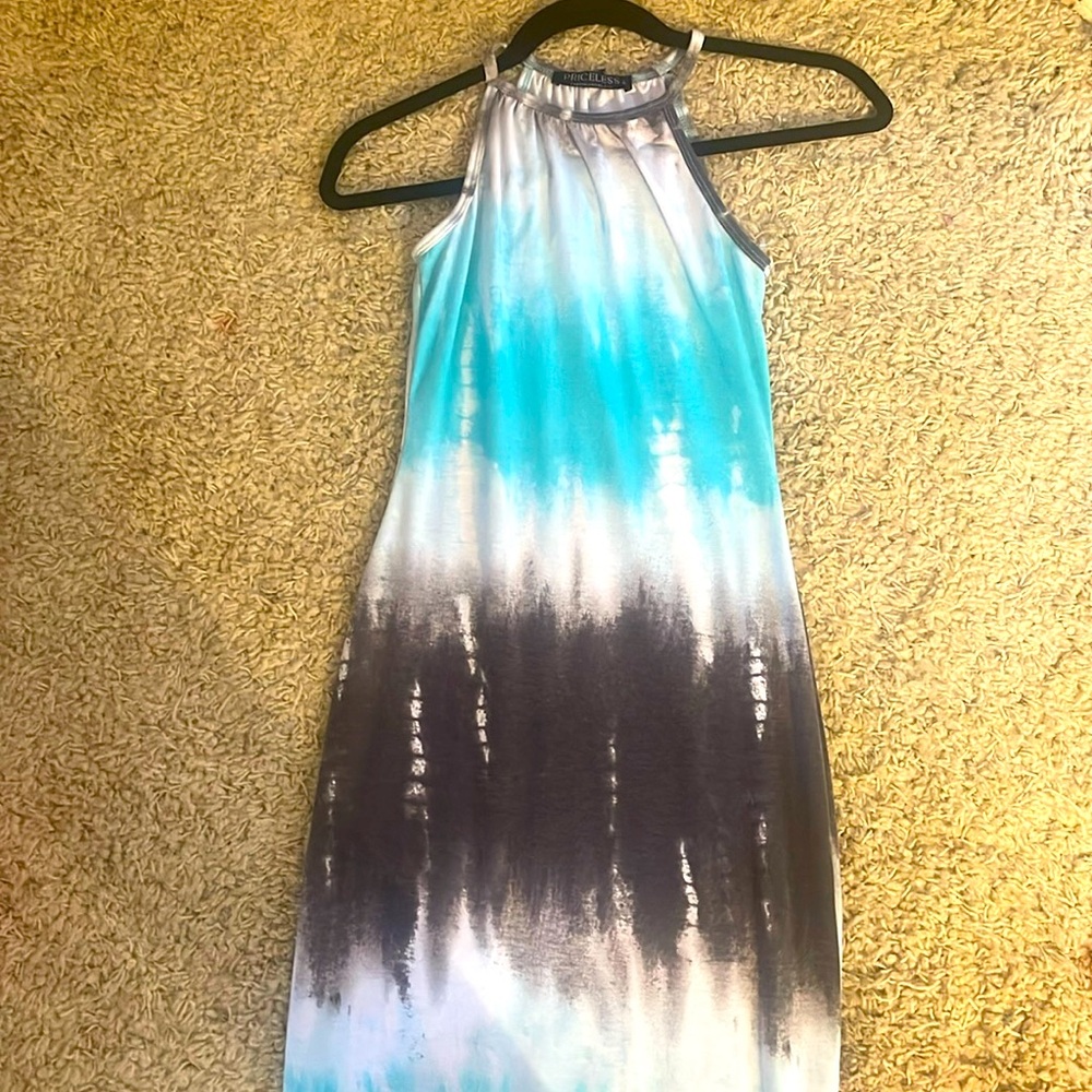 Small maxi priceless dress. Worn without tags in great condition